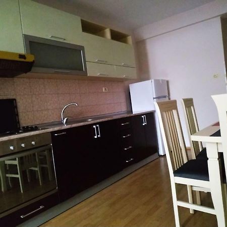 Lovely Apt At The Heart Of The City&Near The Lake Pogradec Kültér fotó