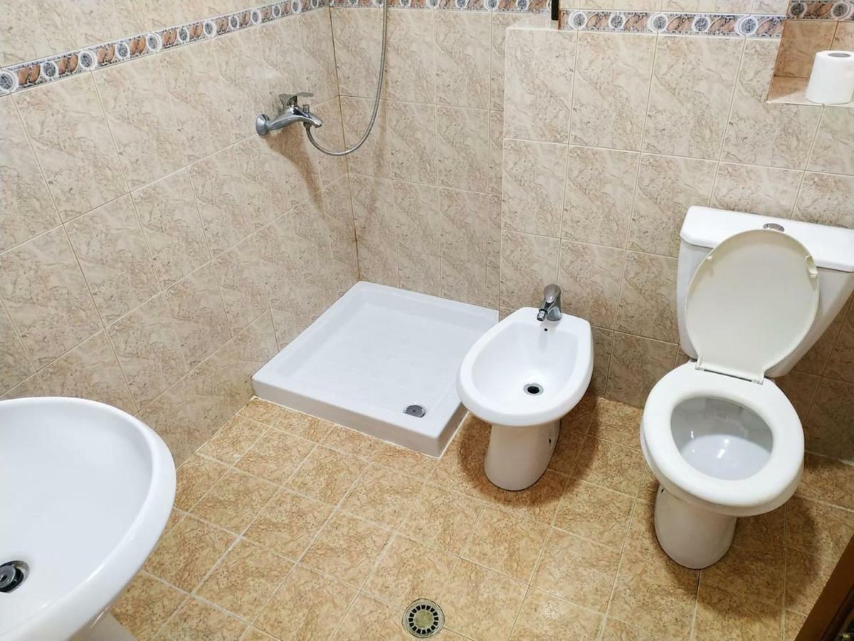 Lovely Apt At The Heart Of The City&Near The Lake Pogradec Kültér fotó